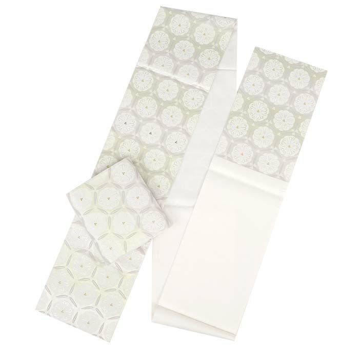 結婚式の黒留袖色留袖や訪問着に合わせたい仕立て上がり袋帯。入学式やお宮参り七五三参り等お子様の行事の礼装にも最適。フォーマルな着物を上品に装う袋帯。