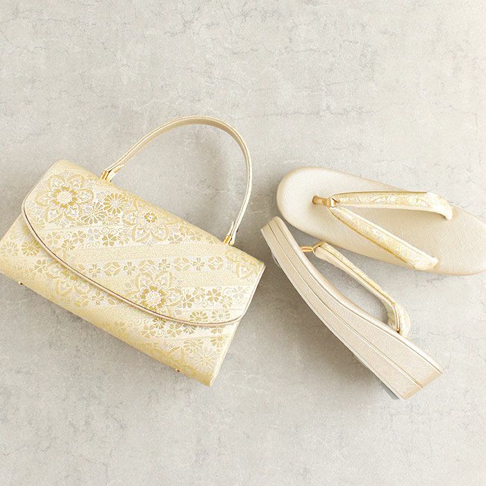 草履バッグセット留袖用訪問着用華三彩KissteオリジナルSMLLLサイズゴールドシャンパンゴールドシルバー花紋斜め取り織り生地2枚芯日本製小さいサイズ大きいサイズ優花緒かぶせ痛くない黒留袖色留袖礼装用フォーマル結婚式ぞうり草履草履バック