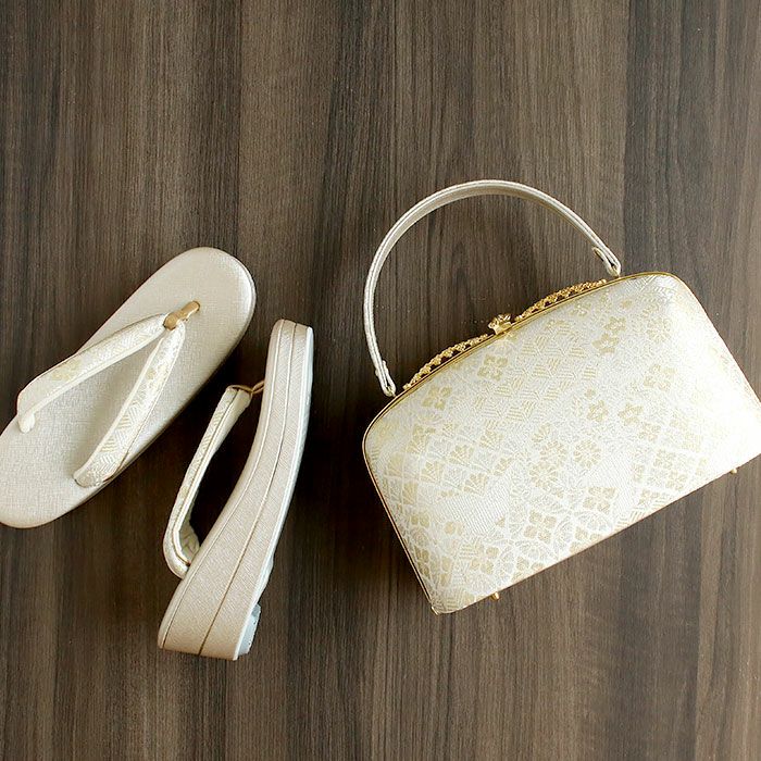 草履バッグセット留袖訪問着華三彩KissteオリジナルSMLLLサイズゴールドシャンパンゴールドシルバー吉祥紋織り生地2枚芯日本製小さいサイズ大きいサイズ痛くない黒留袖色留袖礼装用フォーマル結婚式ぞうり草履草履バック草履バッグ着物