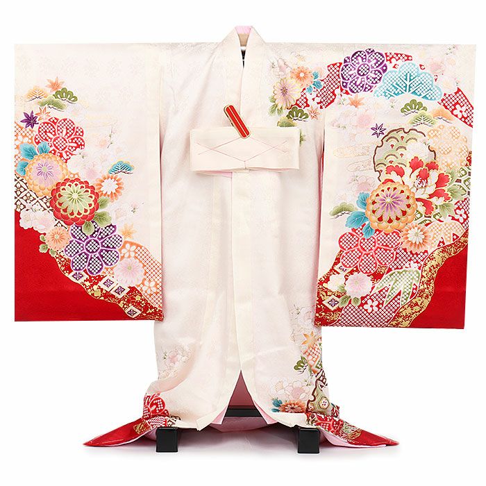 5596◆女の子着物お宮参り　白孔雀牡丹菊日本刺繍が美しい 楽天市場】＼21周年感謝祭！／[正絹] お宮参り 女の子 初着 産着