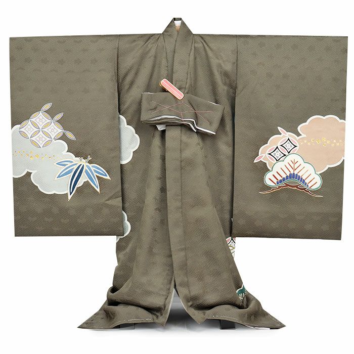 お宮参り着物男の子産着濃松葉宝尽くし松竹梅吉祥紋正絹友禅手書き友禅銀通し金駒刺繍手刺繍金彩箔づかい新品日本製販売購入きもの祝い着のしめ掛け着初着祝着一つ身服装赤ちゃんベビー贈答プレゼント御祝いカーキグリーンfs