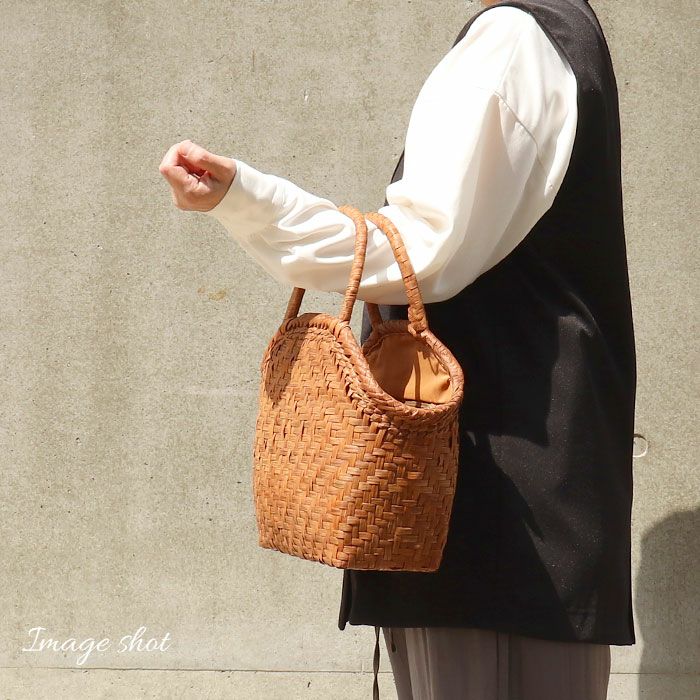 山葡萄かごバッグ山葡萄かごバッグ内布あり大人カゴバッグやまぶどう山ぶどう持ち手ハンドバッグきもの着物浴衣和装上品籠バッグかばんハンドバッグレディースナチュラル素材かごバッグ夏バッグトートバッグおしゃれfs