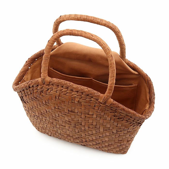 山葡萄かごバッグ山葡萄かごバッグ内布あり大人カゴバッグやまぶどう山ぶどう持ち手ハンドバッグきもの着物浴衣和装上品籠バッグかばんハンドバッグレディースナチュラル素材かごバッグ夏バッグトートバッグおしゃれfs