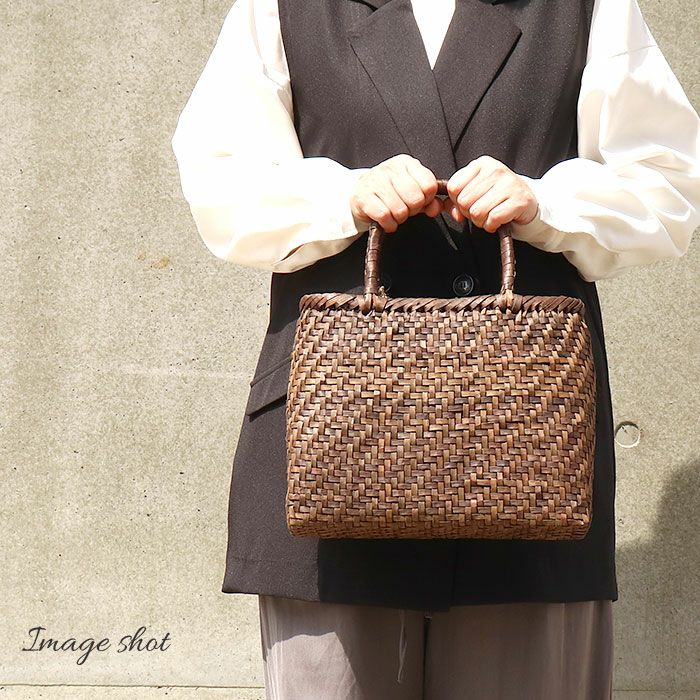 胡桃かごバッグくるみかごバッグ内布あり網代編み大人カゴバッグ持ち手ハンドバッグ軽い弾力しなやかきもの着物浴衣和装上品籠バッグかばんハンドバッグレディースナチュラル素材かごバッグ夏バッグトートバッグおしゃれfs