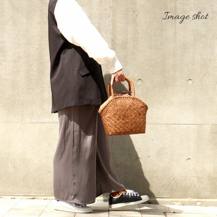 山葡萄かごバッグ山葡萄かごバッグ内布あり大人カゴバッグやまぶどう山ぶどう持ち手ハンドバッグきもの着物浴衣和装上品籠バッグかばんハンドバッグレディースナチュラル素材かごバッグ夏バッグトートバッグおしゃれfs