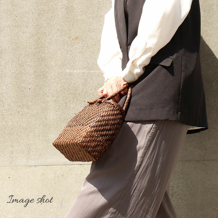 胡桃かごバッグくるみかごバッグ内布あり網代編み大人カゴバッグ持ち手ハンドバッグ軽い弾力しなやかきもの着物浴衣和装上品籠バッグかばんハンドバッグレディースナチュラル素材かごバッグ夏バッグトートバッグおしゃれfs