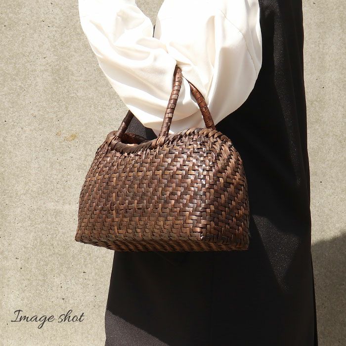 胡桃かごバッグくるみかごバッグ内布あり網代編み大人カゴバッグ持ち手ハンドバッグ軽い弾力しなやかきもの着物浴衣和装上品籠バッグかばんハンドバッグレディースナチュラル素材かごバッグ夏バッグトートバッグおしゃれfs