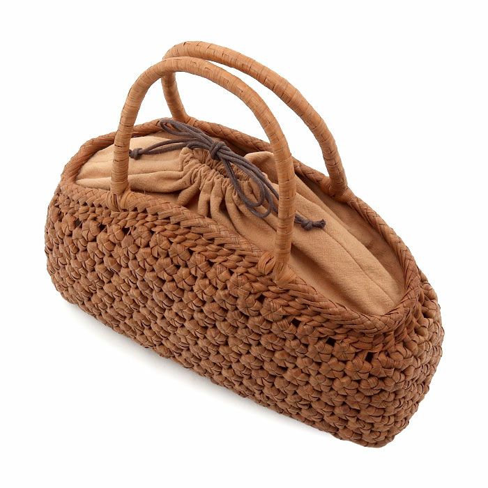 山葡萄かごバッグ山葡萄かごバッグ巾着月型六角花編み大人ブラウンカゴバッグやまぶどう山ぶどう持ち手ハンドバッグきもの着物浴衣和装上品かご巾着籠バッグかばんレディースナチュラル素材かごバッグ夏バッグトートバッグおしゃれfs