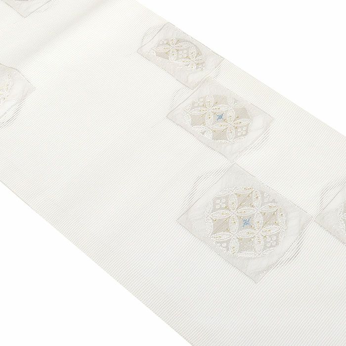 小紋紬色無地御召などのお着物にすぐ使えるお仕立て上がり九寸名古屋帯。春秋冬袷単衣の時期のお着物のお締めいただけます。