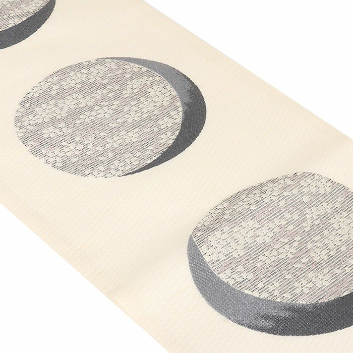 小紋紬色無地御召などのお着物にすぐ使えるお仕立て上がり九寸名古屋帯。春秋冬袷単衣の時期のお着物のお締めいただけます。