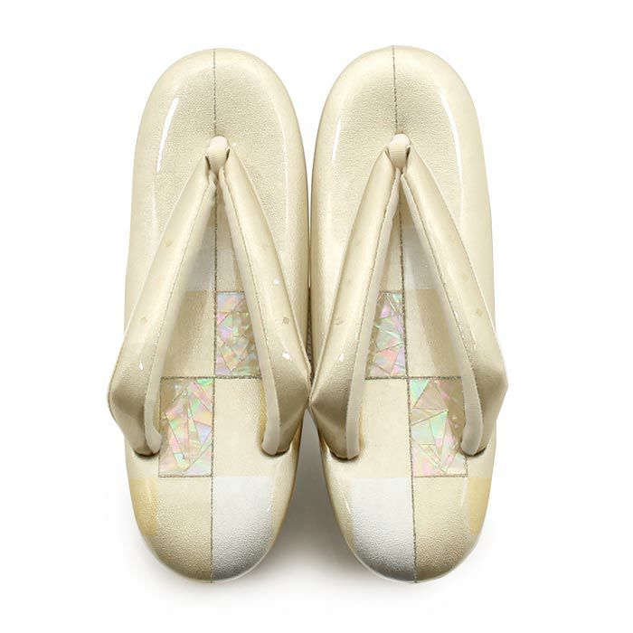 草履留袖用訪問着用レディースLサイズシャンパンゴールド金本革本皮型押し螺鈿細工幾何学金銀たたき2の3枚芯日本製優花緒痛くない歩きやすい女性黒留袖色留袖礼装用フォーマル結婚式ぞうり草履着物草履単品草履だけ単品fs