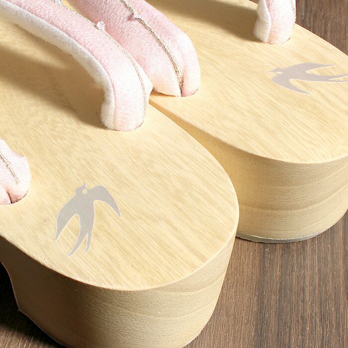 下駄レディース浴衣用ゆかた用白木台ピンクホワイトブルーグレーシルバーラインビーズつばめプリントフリーサイズLサイズ全3色桐下駄女性女性用げた軽いビーズ鼻緒かわいいフェミニン残暑