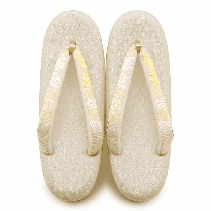 草履バッグセット留袖用訪問着用草履バッグ世美庵Lサイズ金ゴールドアイボリー花紋菱帯地3枚芯日本製優花緒痛くない色留袖礼装用準礼装フォーマル結婚式ぞうり草履草履バック草履バックセット着物fs