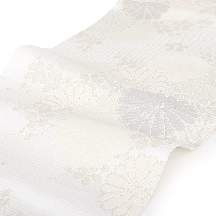 結婚式の黒留袖色留袖や訪問着に合わせたい仕立て上がり袋帯。入学式やお宮参り七五三参り等お子様の行事の礼装にも最適。フォーマルな着物を上品に装う袋帯。