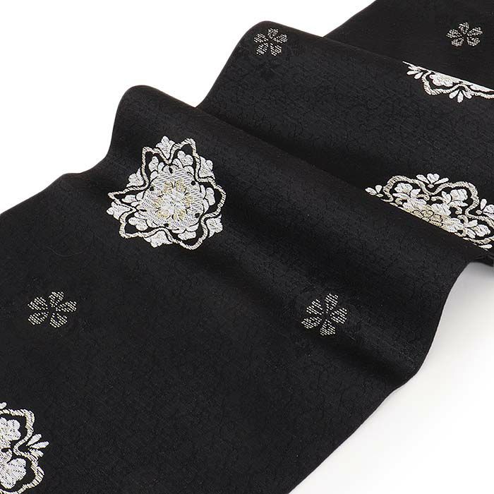 小紋紬色無地御召などのお着物にすぐ使えるお仕立て上がり九寸名古屋帯。春秋冬袷単衣の時期のお着物のお締めいただけます。