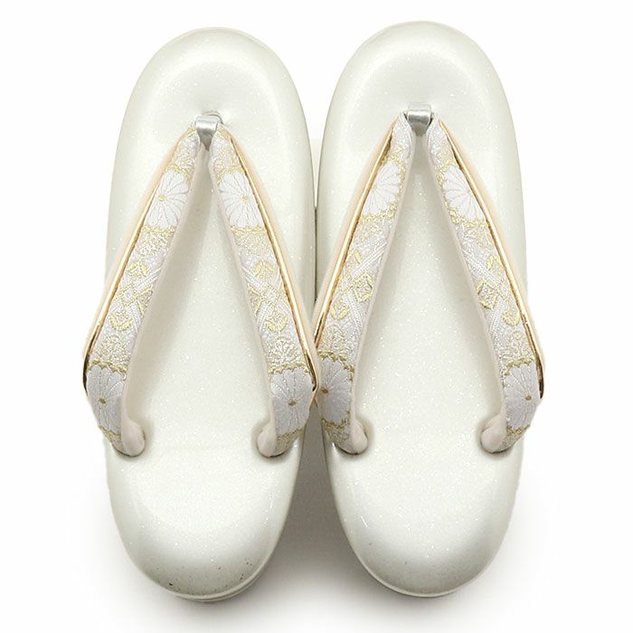 草履バッグセット留袖用訪問着用草履バッグ世美庵Sサイズ小さいサイズシルバー銀菊菱正絹袋帯地2枚芯銀たたき日本製優花緒痛くない色留袖礼装用フォーマルぞうり草履草履バック草履バックセット着物fs