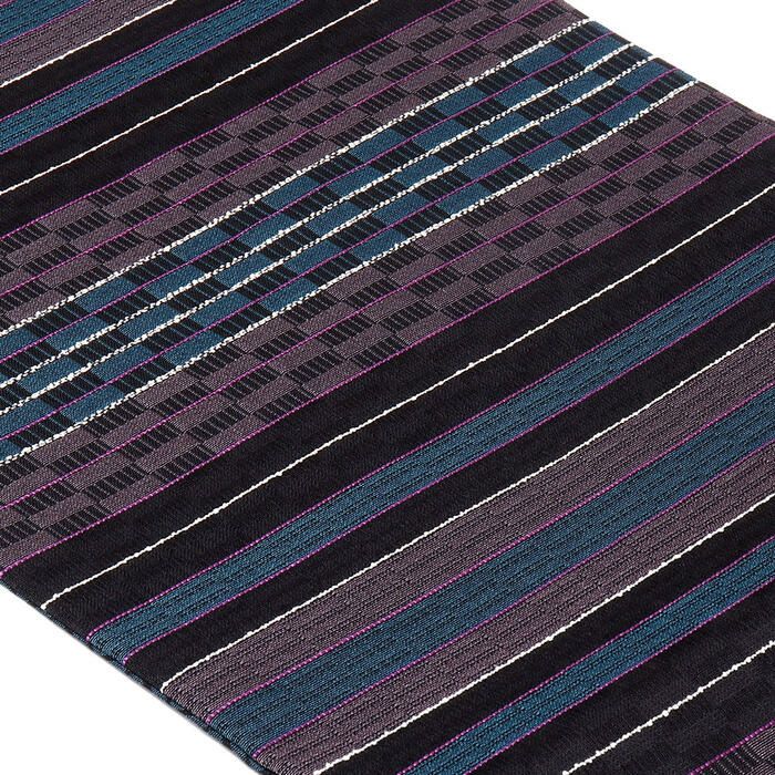 小紋紬色無地御召などのお着物にすぐ使えるお仕立て上がり九寸名古屋帯。春秋冬袷単衣の時期のお着物のお締めいただけます。