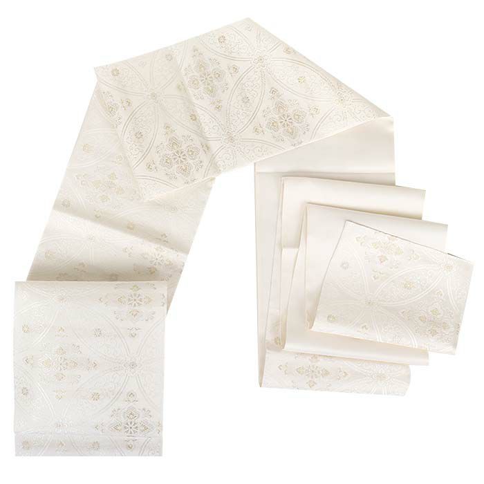 結婚式の黒留袖色留袖や訪問着に合わせたい仕立て上がり袋帯。入学式やお宮参り七五三参り等お子様の行事の礼装にも最適。フォーマルな着物を上品に装う袋帯。