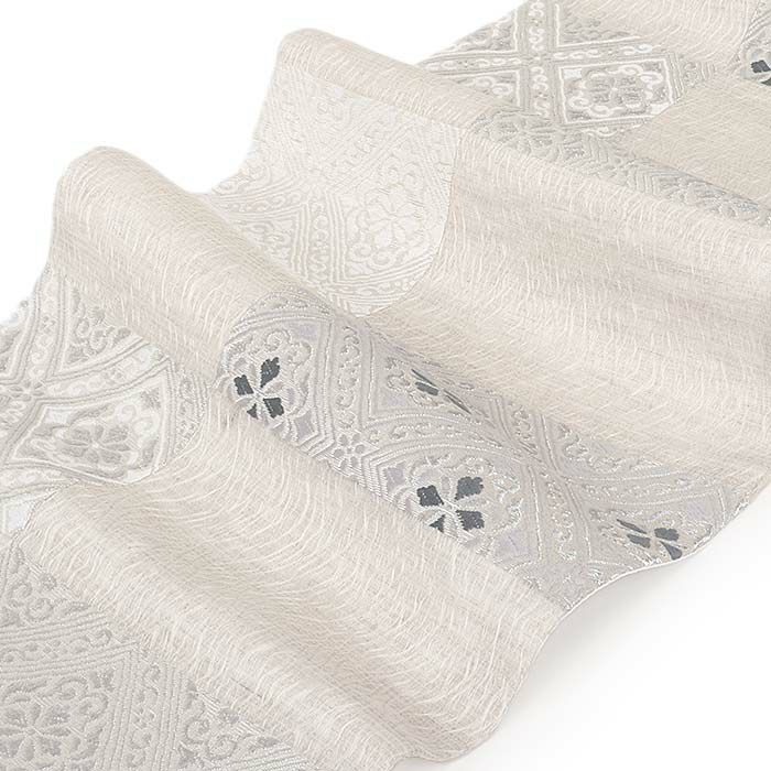 結婚式の黒留袖色留袖や訪問着に合わせたい仕立て上がり袋帯。入学式やお宮参り七五三参り等お子様の行事の礼装にも最適。フォーマルな着物を上品に装う袋帯。