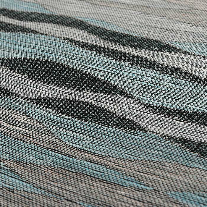 結婚式の黒留袖色留袖や訪問着に合わせたい仕立て上がり袋帯。入学式やお宮参り七五三参り等お子様の行事の礼装にも最適。フォーマルな着物を上品に装う袋帯。