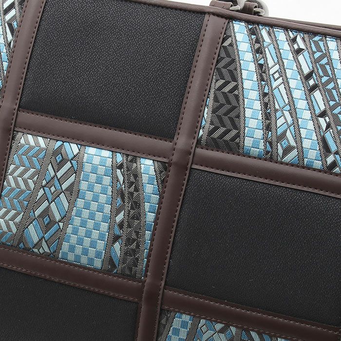 お洒落バッグ普段用華三彩博多織博多絹黒青茶献上柄日本製トートおしゃれ伝統工芸品カジュアル用小紋紬色無地御召博多織バッグ和装バックきものばっぐ鞄大きめ切り替え大人上品レディースfs