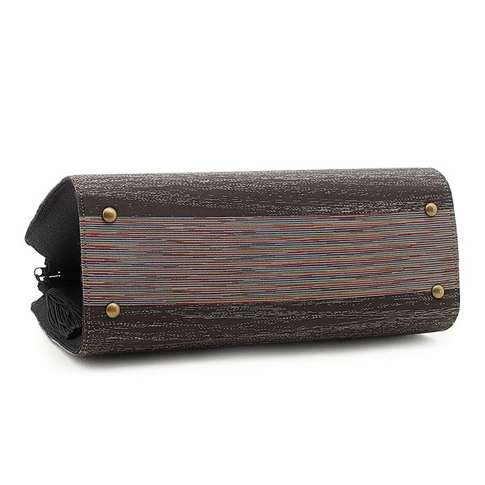 華三彩紬を使用したカジュアルバッグ使いやすい内ポケットやファスナー付き仕切りあり大人上品な逸品