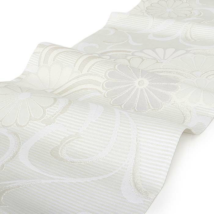 結婚式の黒留袖色留袖や訪問着に合わせたい仕立て上がり袋帯。入学式やお宮参り七五三参り等お子様の行事の礼装にも最適。フォーマルな着物を上品に装う袋帯。