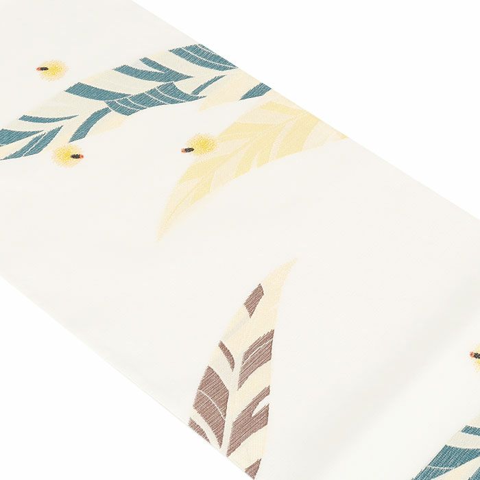 結婚式の黒留袖色留袖や訪問着に合わせたい仕立て上がり袋帯。入学式やお宮参り七五三参り等お子様の行事の礼装にも最適。フォーマルな着物を上品に装う袋帯。