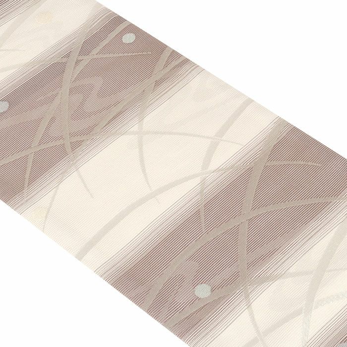 結婚式の黒留袖色留袖や訪問着に合わせたい仕立て上がり袋帯。入学式やお宮参り七五三参り等お子様の行事の礼装にも最適。フォーマルな着物を上品に装う袋帯。