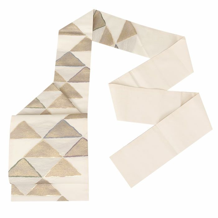 小紋紬色無地御召などのお着物にすぐ使えるお仕立て上がり九寸名古屋帯。春秋冬袷単衣の時期のお着物のお締めいただけます。